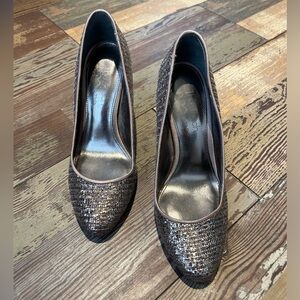 The touch of Nina heels size 6.5m
